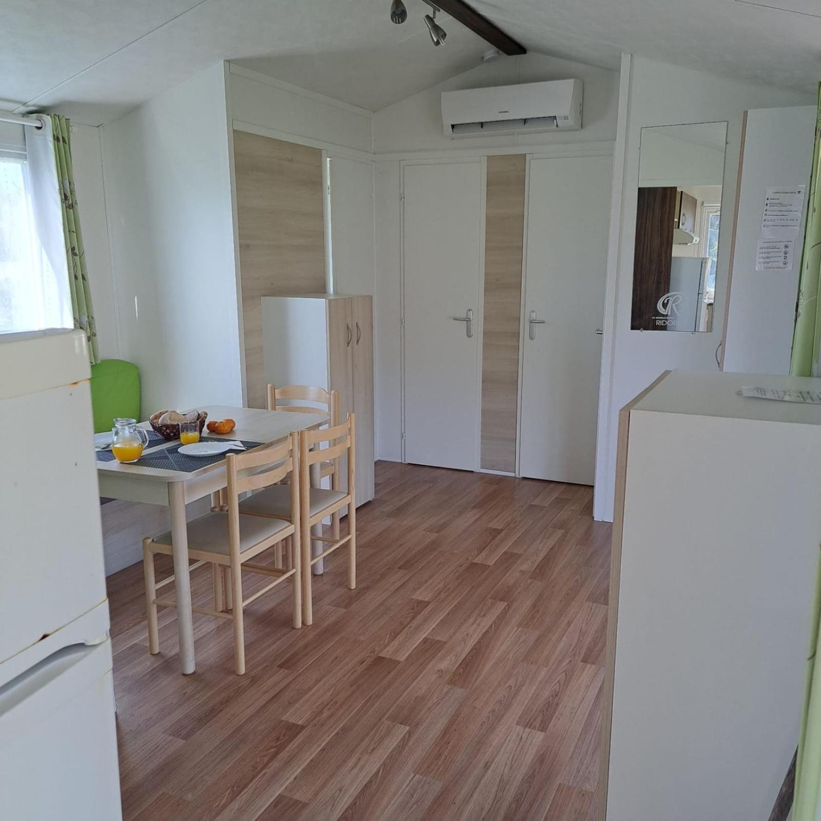 Natur Camping Landshause Burinhosa Luaran gambar